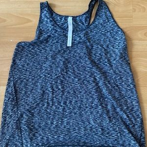 Lululemon tank top size 12